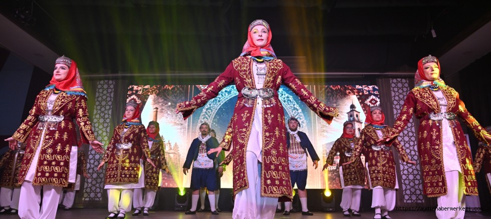 Anadolu'nun Renkleri Manisa'da Sahneye Taşındı