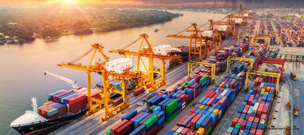 Dış ticaret açığı Mayıs'ta geçen yıla göre yüzde 2.7 arttı.