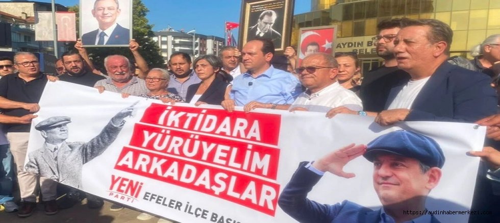 EFELER CHP TOPLU İSTİFA EDEREK YENİ PARTİNİN YOLUNU TUTTU