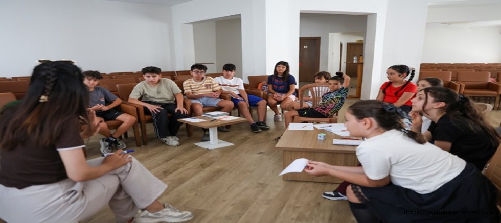 Efeler’de Gençlik Merkezi kursları için başvurular başladı