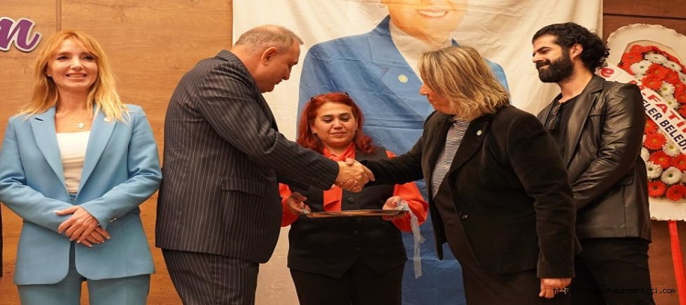 İYİ Partiye Katılım sağlayan 378 kişiye Tören Yapıldı