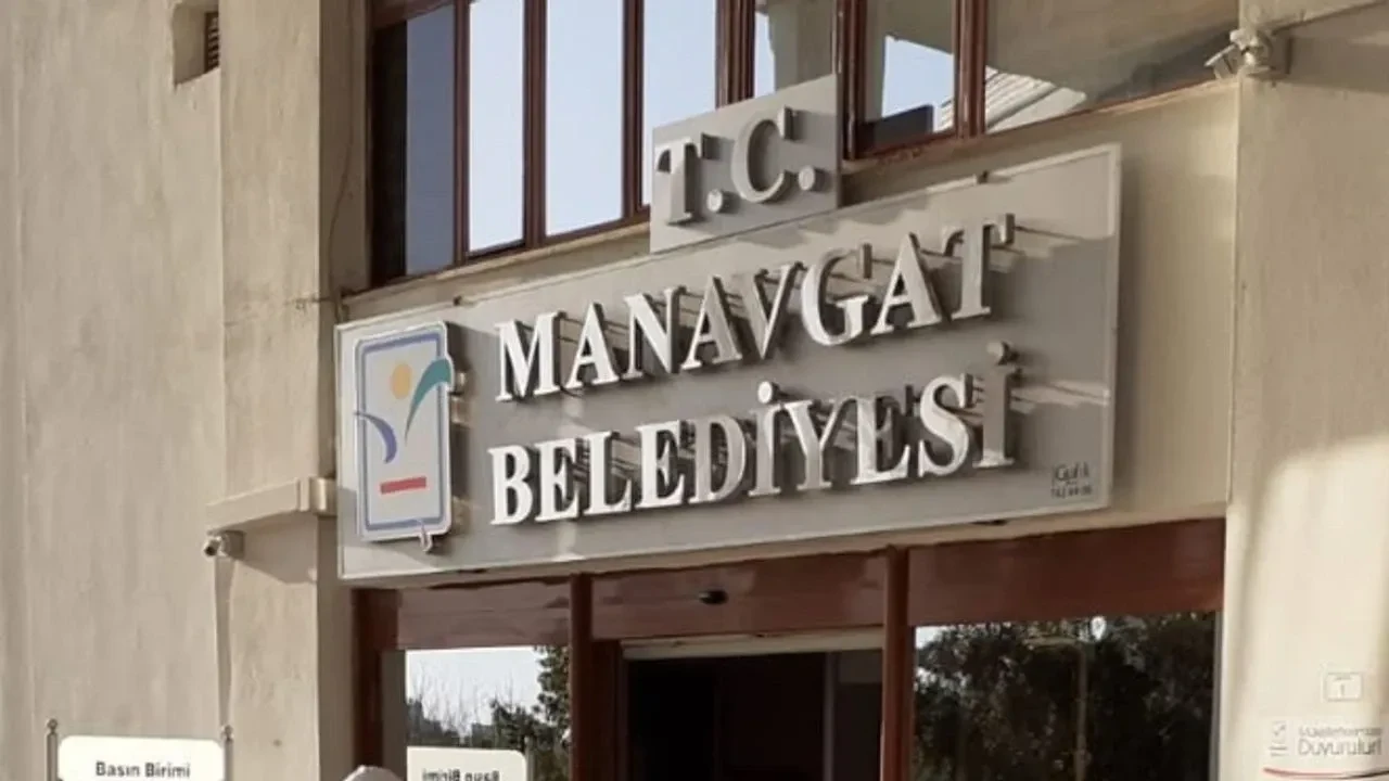 Manavgat Belediyesi operasyonunda 7 tutuklama!
