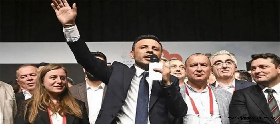 Özgür Çel,ik Dosyası Ayrıldı