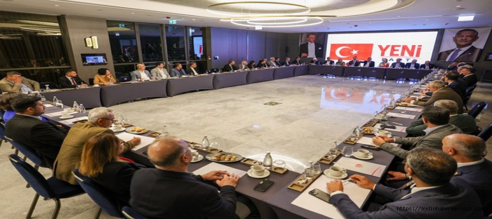 Özgür Özel: Bundan sonra İzmir milletvekiliyim