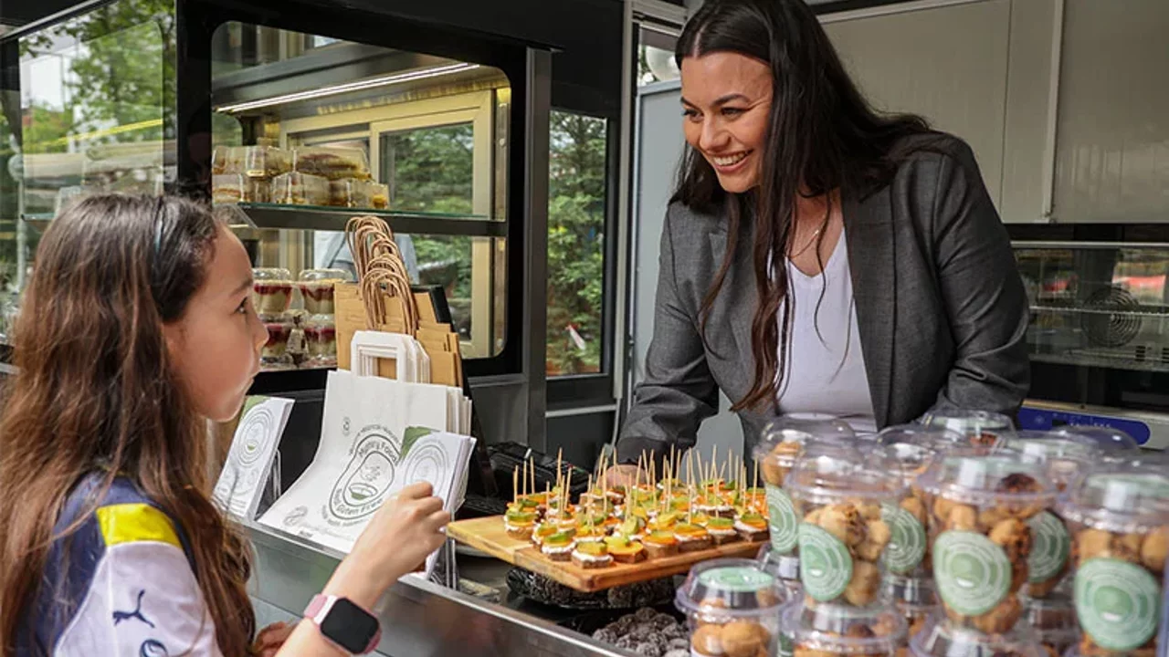 Menderes Park’ta Vegan Kafe dönemi başladı