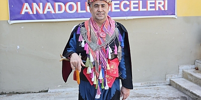 ADÜ Rektörü Efe Kıyafeti ile Rektör Efe Oldu 