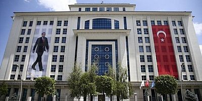Ak Partide İstifalar Peş Peşe Devam ediyor