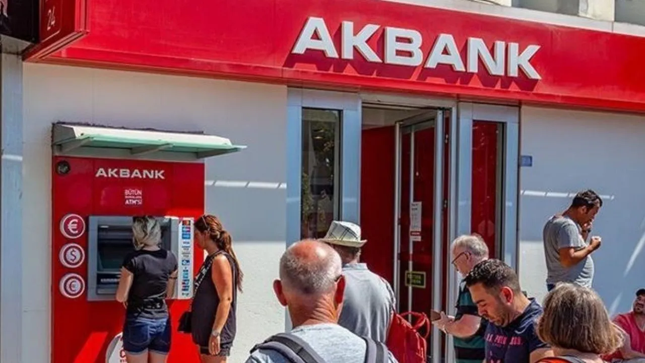 Akbank'tan ‘veri sızıntısı’ iddialarına yanıt