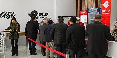 Efelerde Halkın Sofrasında 4 çeşit yemek 100 TL