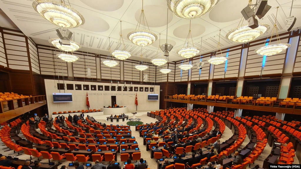 İklim Kanunu teklifi TBMM Genel Kurulu'nda AKP Oylarıyla kabul edildi