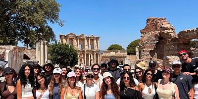 İzmir Kent Konseyi Gençlik Meclisi KKTC'li akranlarını İzmir'de ağırladı
