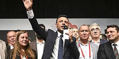 Özgür Çel,ik Dosyası Ayrıldı