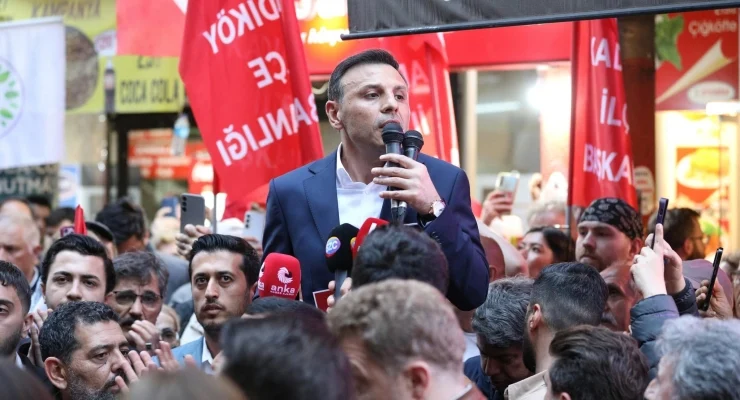 Özgür Çelik: Üsküdar'da insanlık onuru ayaklar altına alındı