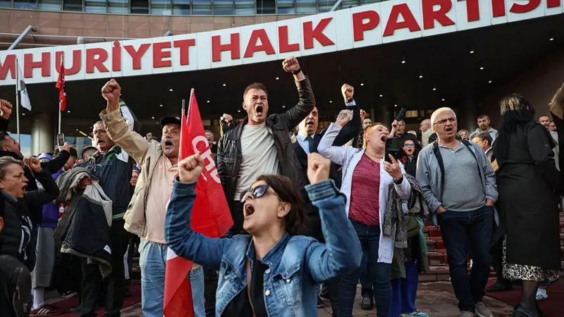 Sendika ve meslek odalarından mutlak butlan kararına karşı tek ses
