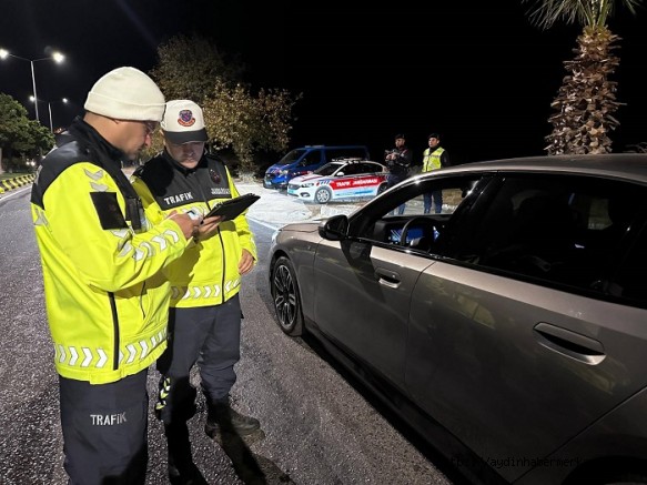 Trafik Ekiplerince, 24-31 Ekim 2024 Tarihleri Arasında 29 Milyon 97 Bin 535 Emniyet Kemeri Denetimi Gerçekleştirildi